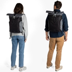 (�}���t���b�g) Manfrotto MB UC-BP-30L UNCOVER �o�b�N�p�b�N 30L