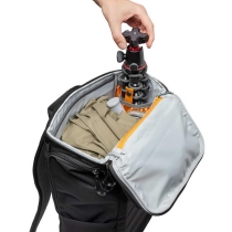 (ロープロ) Lowepro LP37491-PWW プロタクティック ライト BP 250 AW III