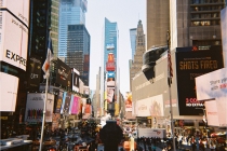 (ロモグラフィー) Lomography Simple Use Film Camera (再利用できるレンズ付フィルムカメラ) 感度400