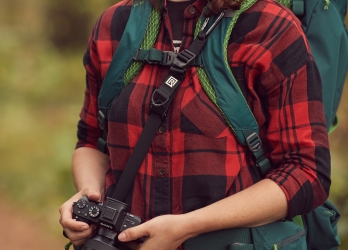 �i�u���b�N���s�b�h�jBLACKRAPID ���ʃX�g���b�v �o�b�N�p�b�N �u���[�Y