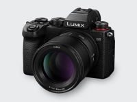 (pi\jbN)Panasonic LUMIX S 85mm F1.8 S-S85 k}Eg