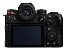 (パナソニック) Panasonic LUMIX S1II レンズキット DC-S1M2M 発売予定日:2025.6.19