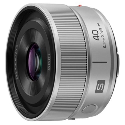(�p�i�\�j�b�N) Panasonic LUMIX S 40mm F2 [S-S40-S] �V���o�[ ��L�}�E���g