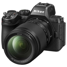 (jR) Nikon Z5II 24-200 YLbg   2025N425\